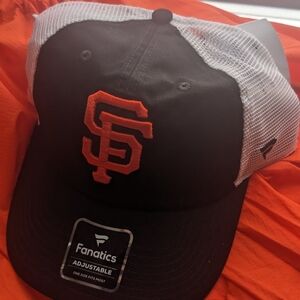 SF Giants : Fanatics Black & White Cap Embroidered Orange Emblem